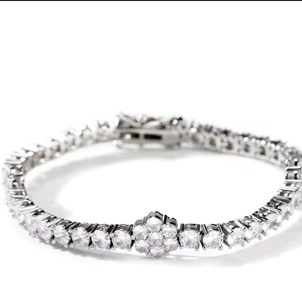 Sparkling Silver Crystal Necklace